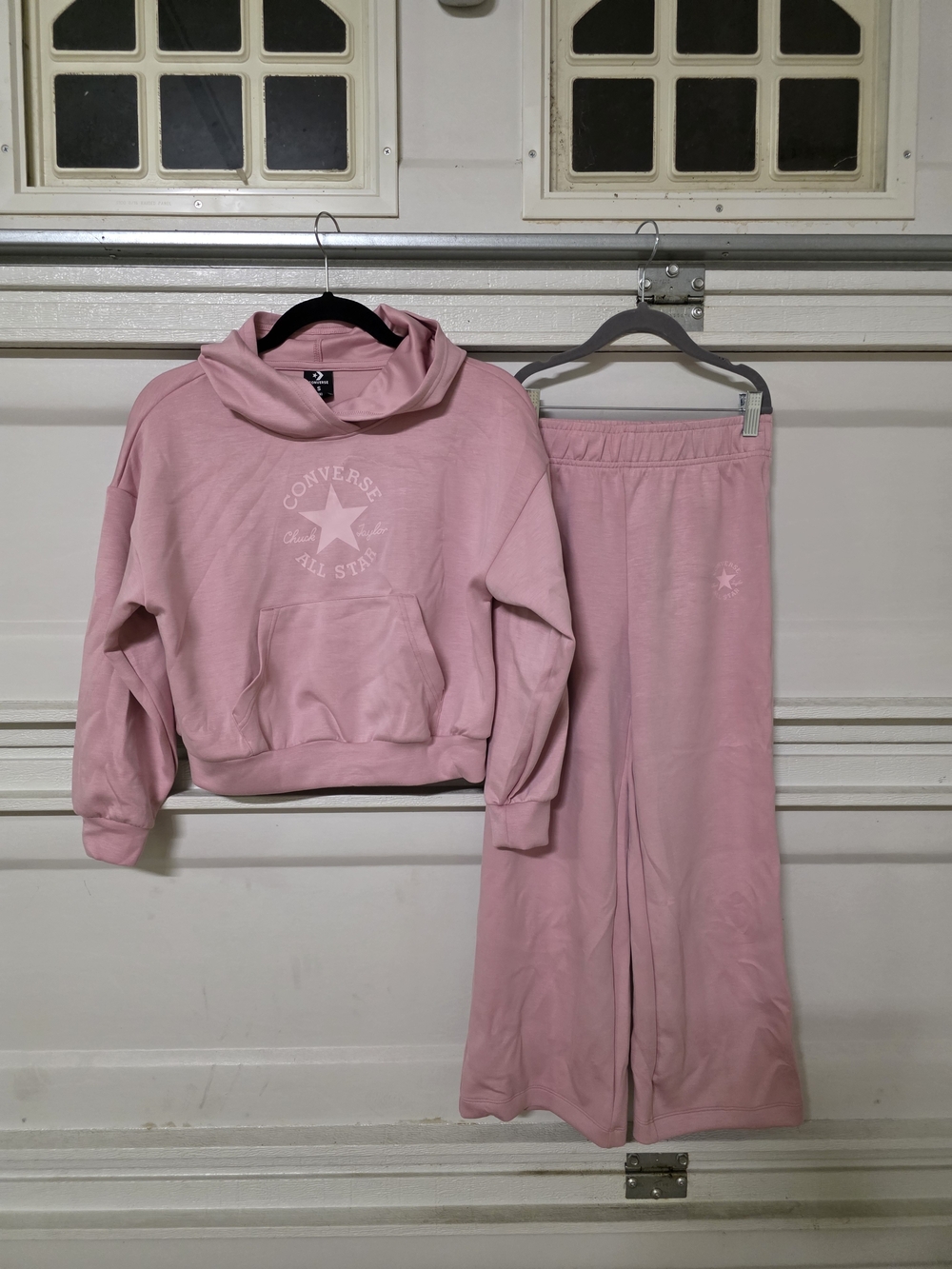 Converse Pink Cropped Hoodie & Wide-Leg Sweatpants Set